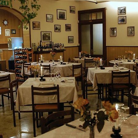 Albergo Vecchia Менаджо Екстериор снимка